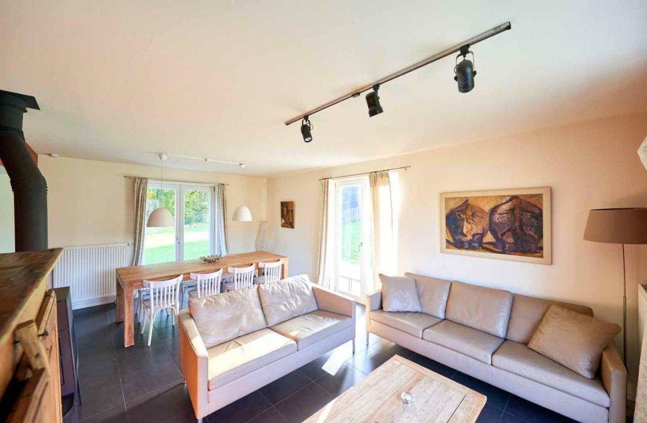 Holiday Home Beausoleil Bomal Екстериор снимка